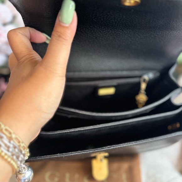 Vintage Gucci Crossbody with bamboo detail clasp - Picture 15 of 16